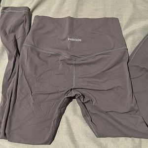 Paragon cropped grey leggings size small